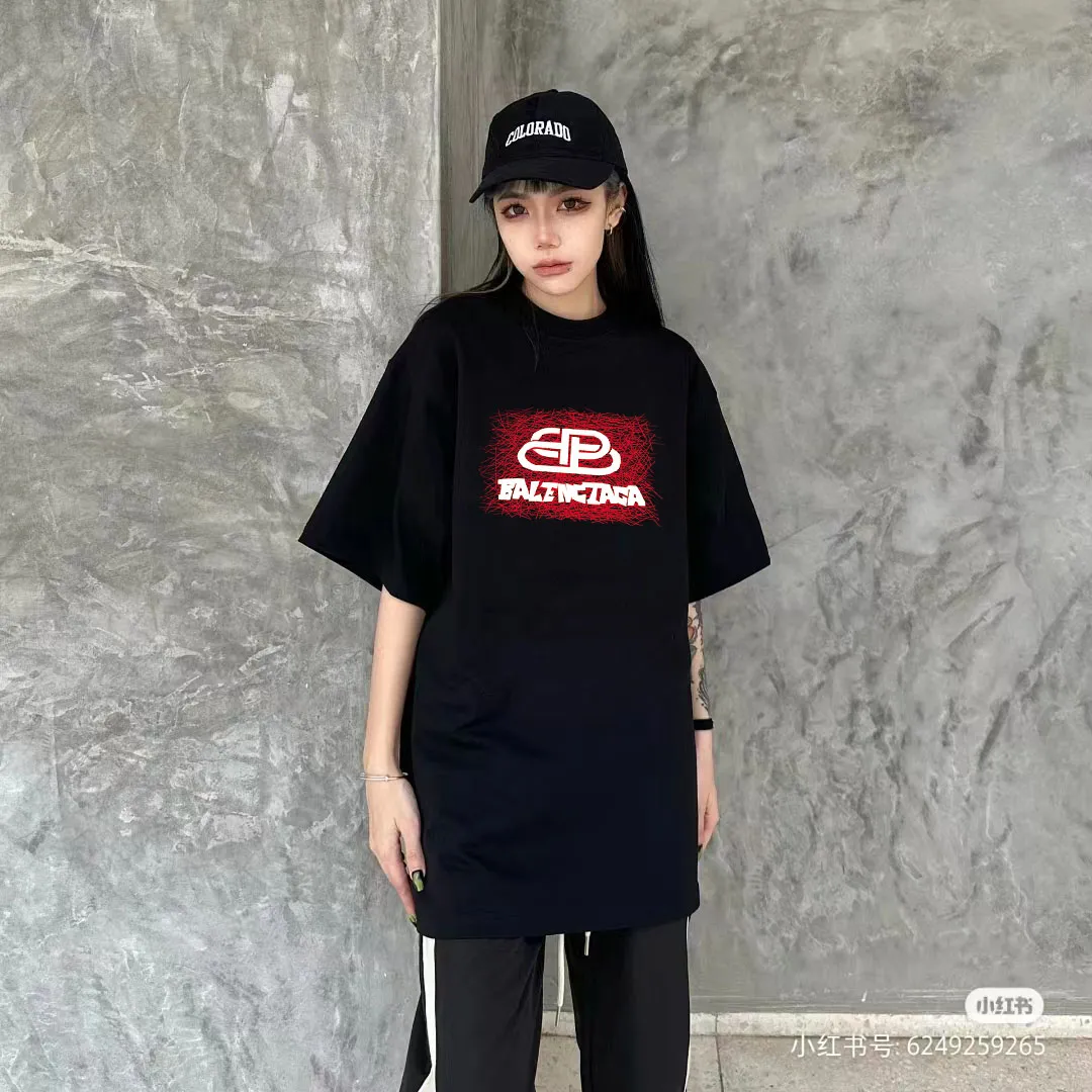 P80✨🔥 BALENCIAGA Paris lettering printed short-sleeved T-shirt, custom-woven and dyed 280g combed cotton heavyweight fabric, zero color difference in thread, perfect details, different from the current version on the market, welcome to compare, Same Style for men and women, must-sell in the picture above Color: White Black Size: 1 2 3 4